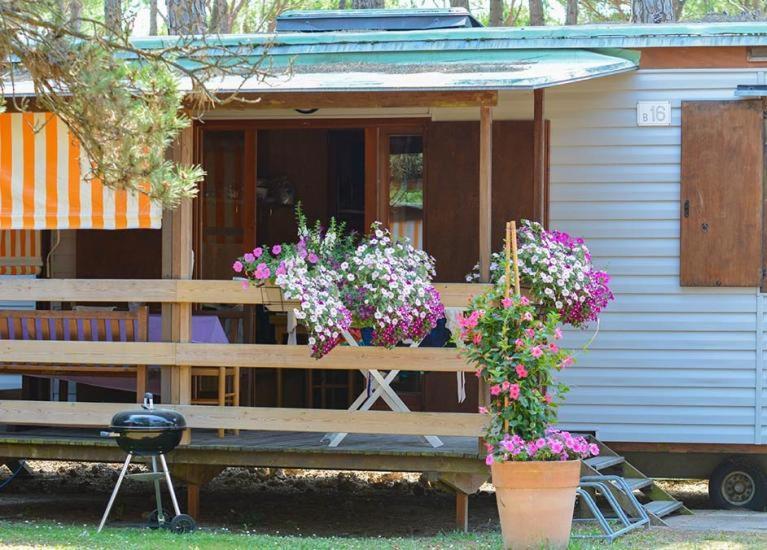 Il Tridente Camping Village Бибионе Екстериор снимка