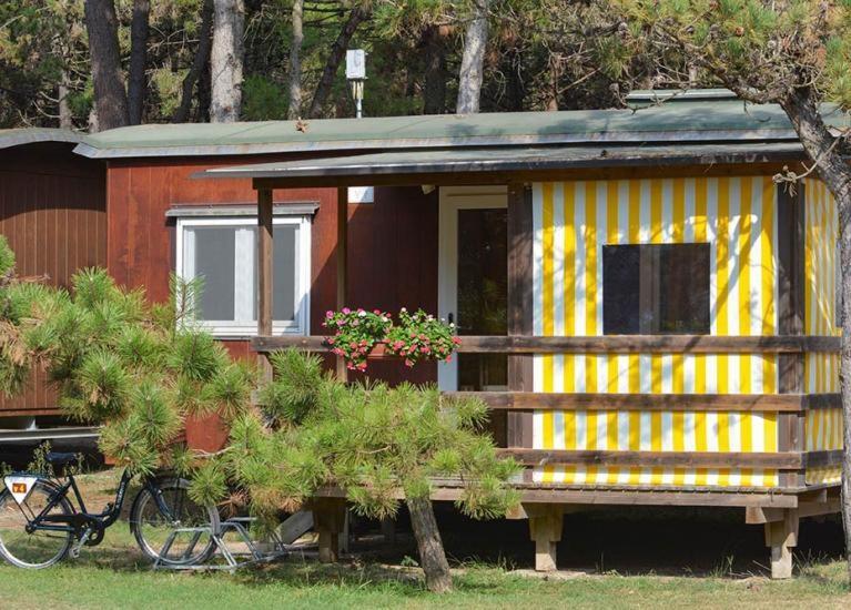 Il Tridente Camping Village Бибионе Екстериор снимка