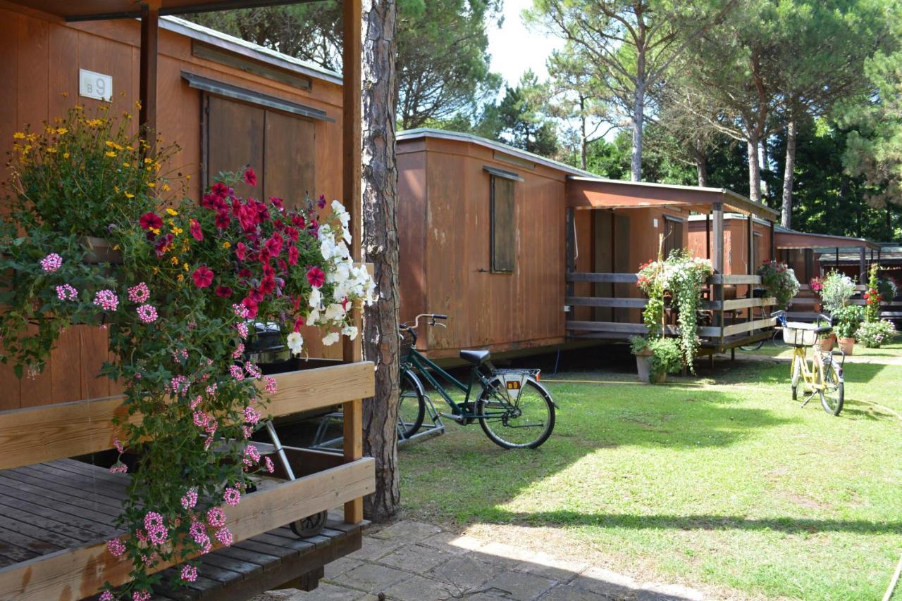 Il Tridente Camping Village Бибионе Екстериор снимка